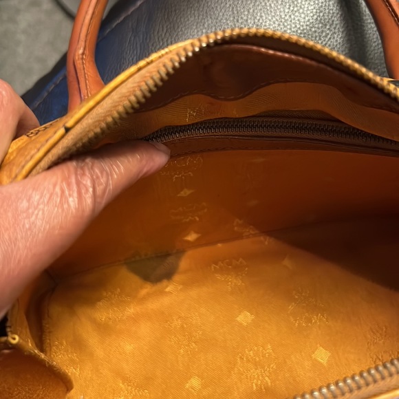 MCM Satchel Bag 25 - Picture 13 of 14